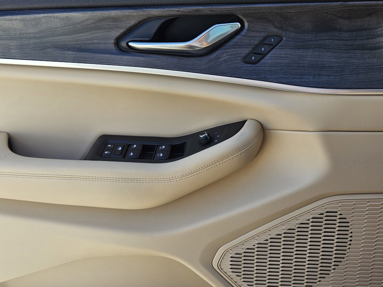 2025 Jeep Grand Cherokee Limited 4x2