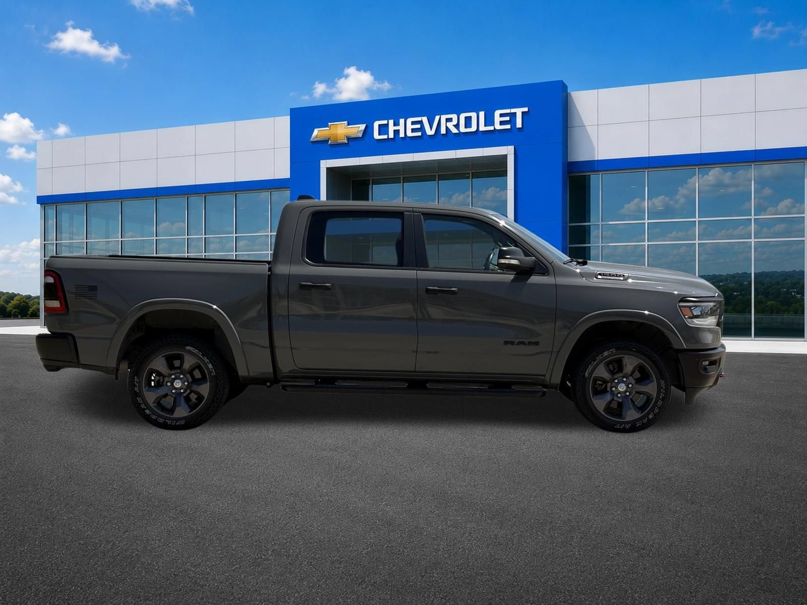 2020 RAM 1500 Lone Star Crew Cab 4x4 5'7" Box
