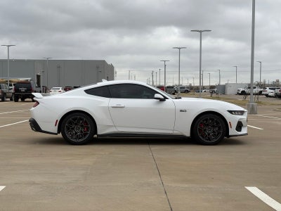 2024 Ford Mustang GT Premium Fastback