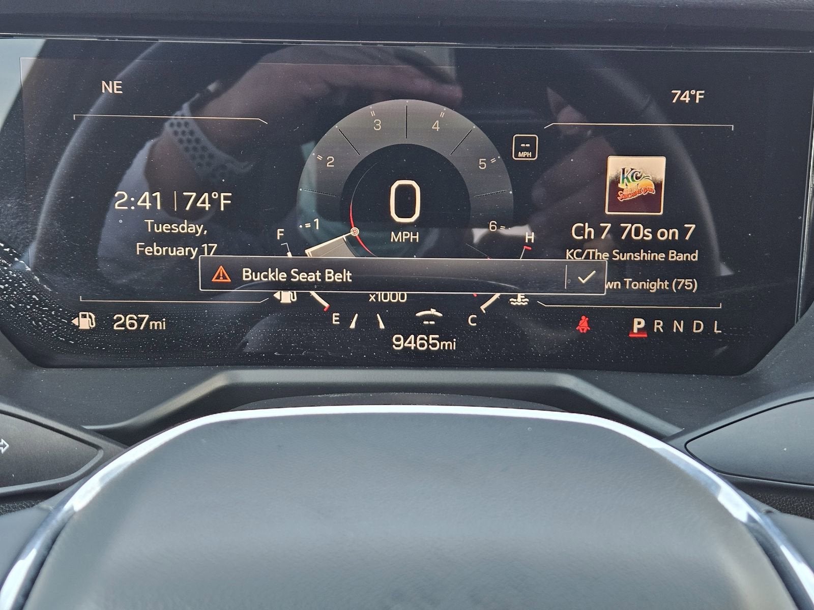 2025 GMC Acadia Elevation