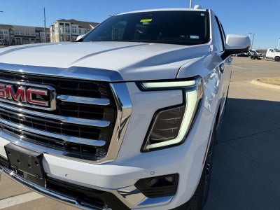 2025 GMC Yukon Elevation