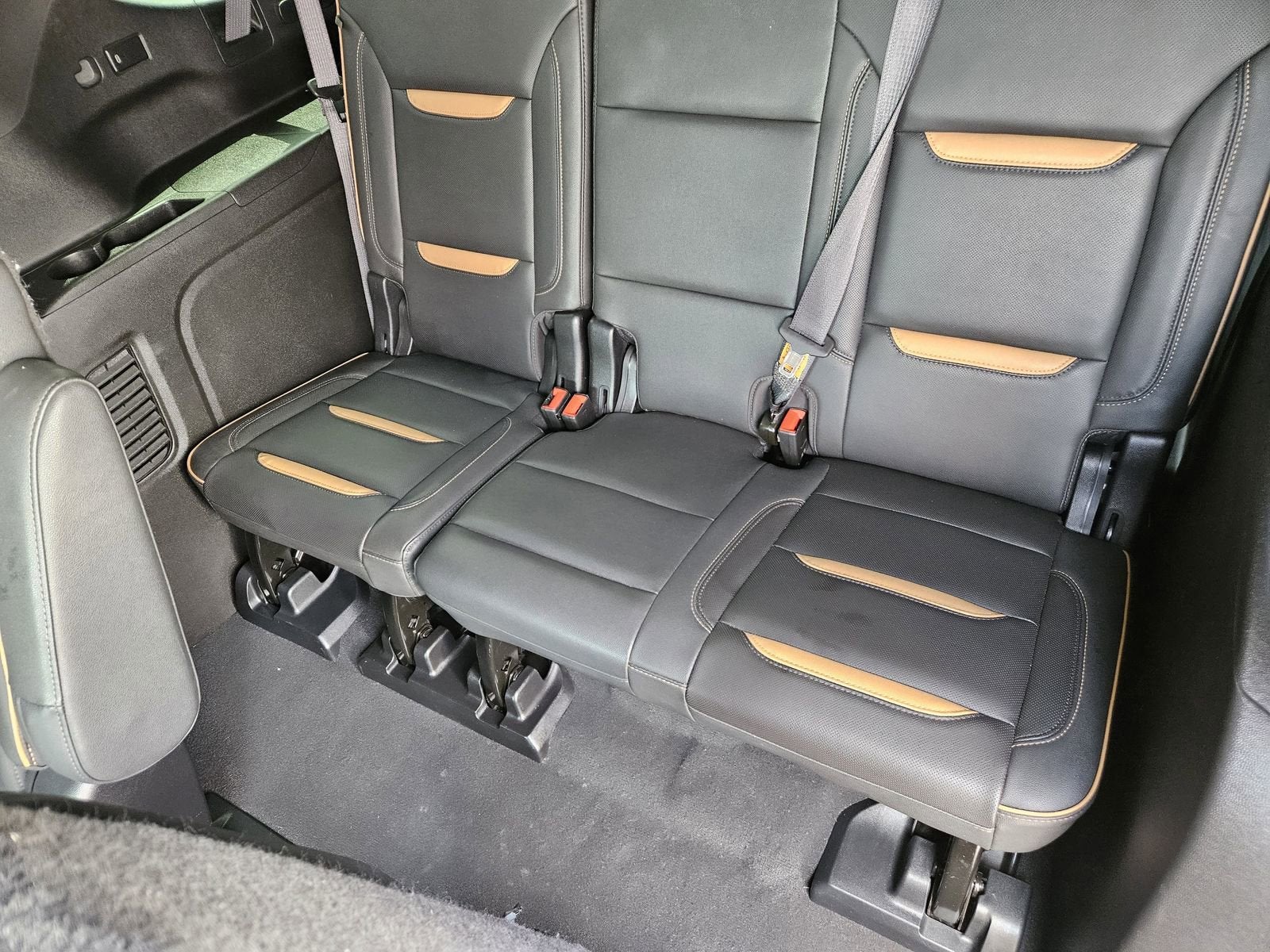 2024 GMC Yukon XL AT4