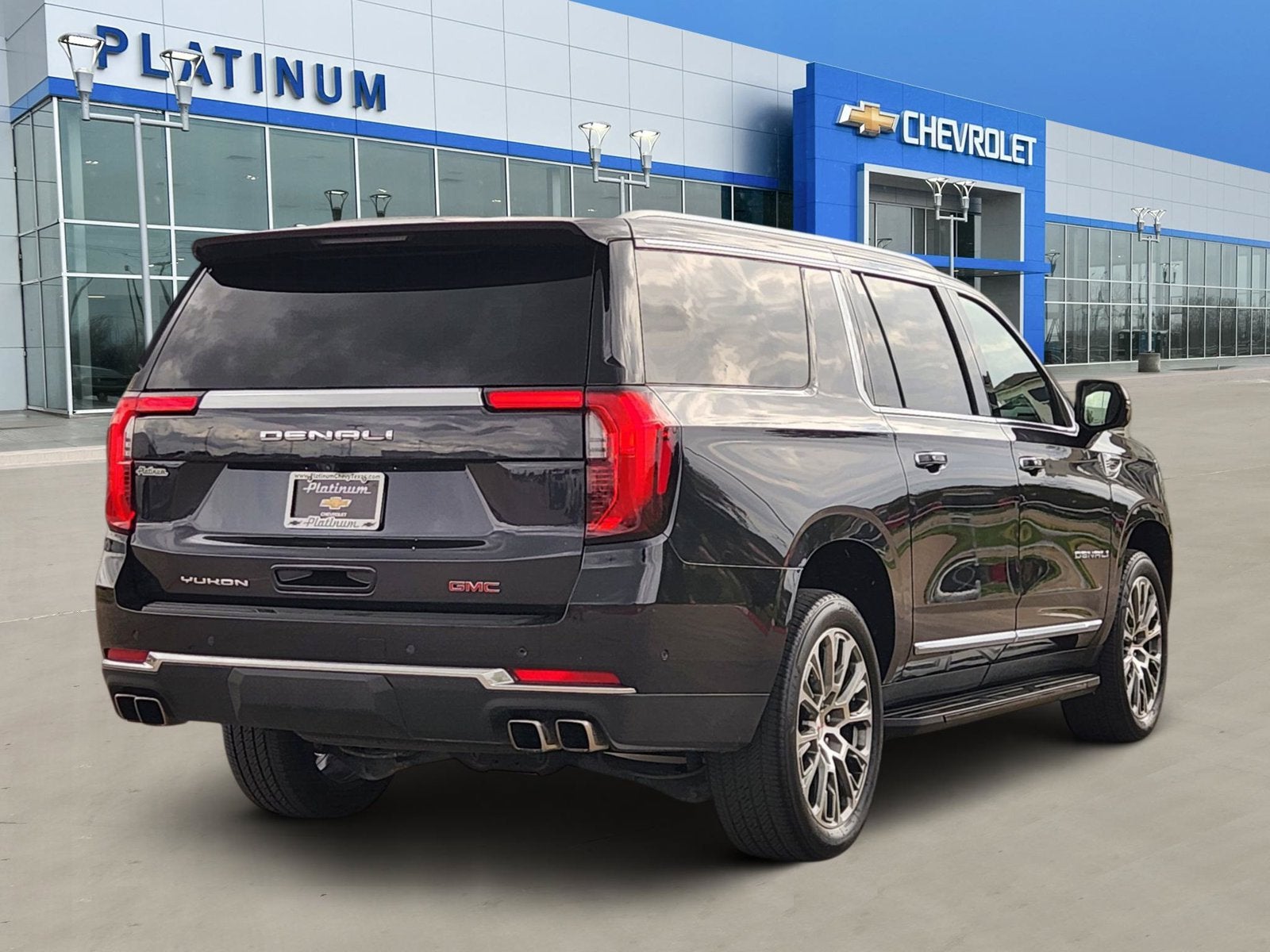 2025 GMC Yukon XL Denali