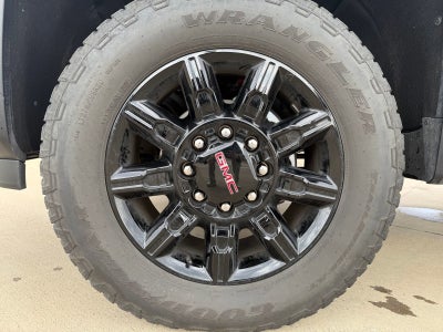 2025 GMC Sierra 2500 HD AT4