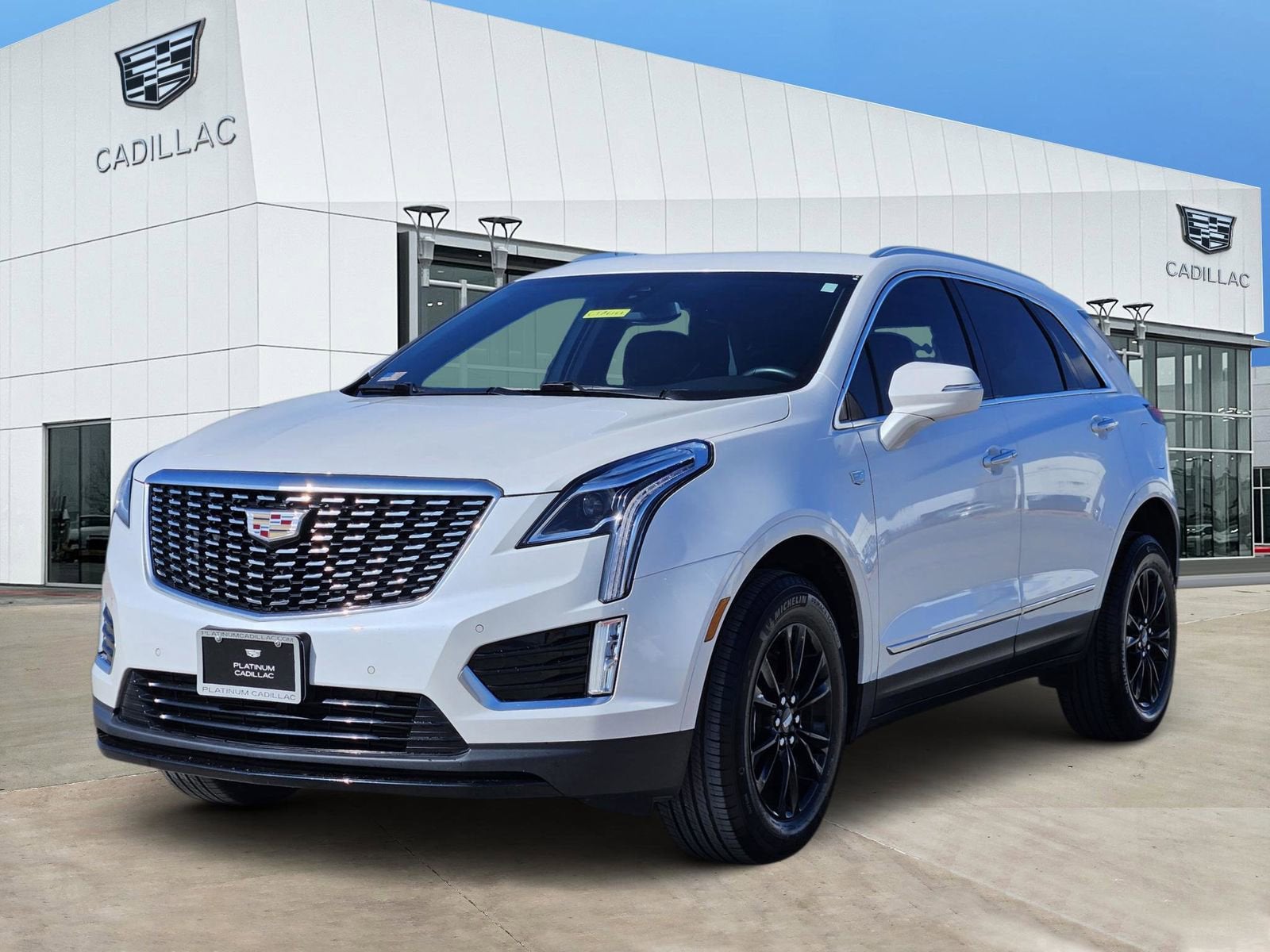 2023 Cadillac XT5 Luxury