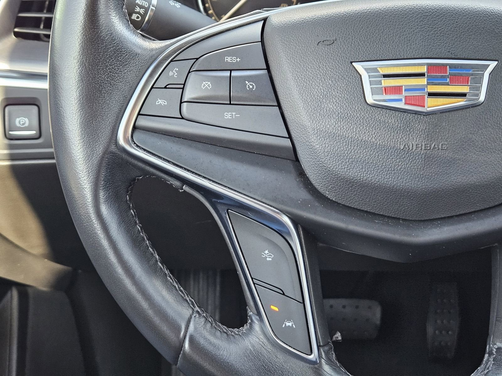 2023 Cadillac XT5 Luxury