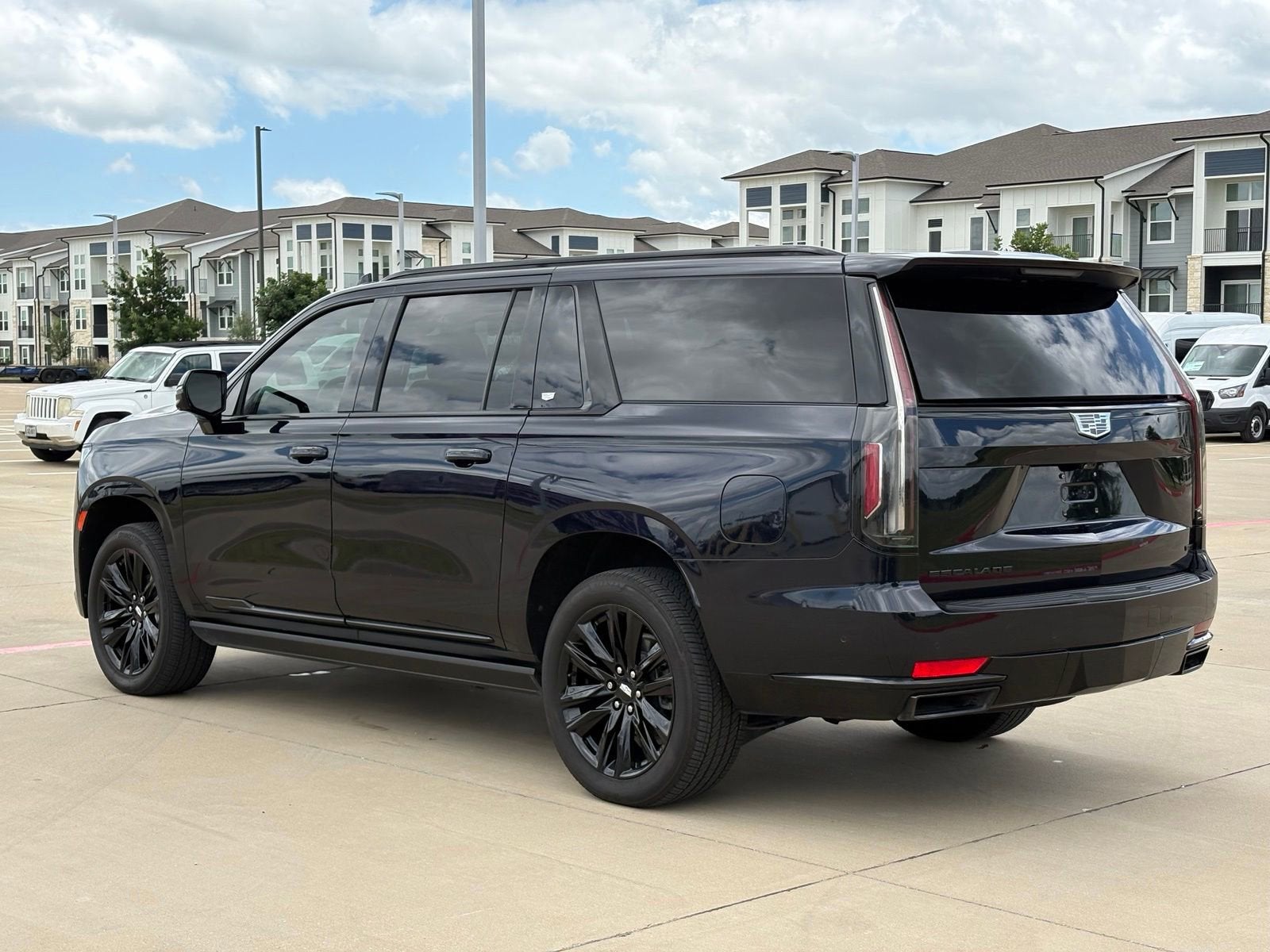 2023 Cadillac Escalade ESV Sport
