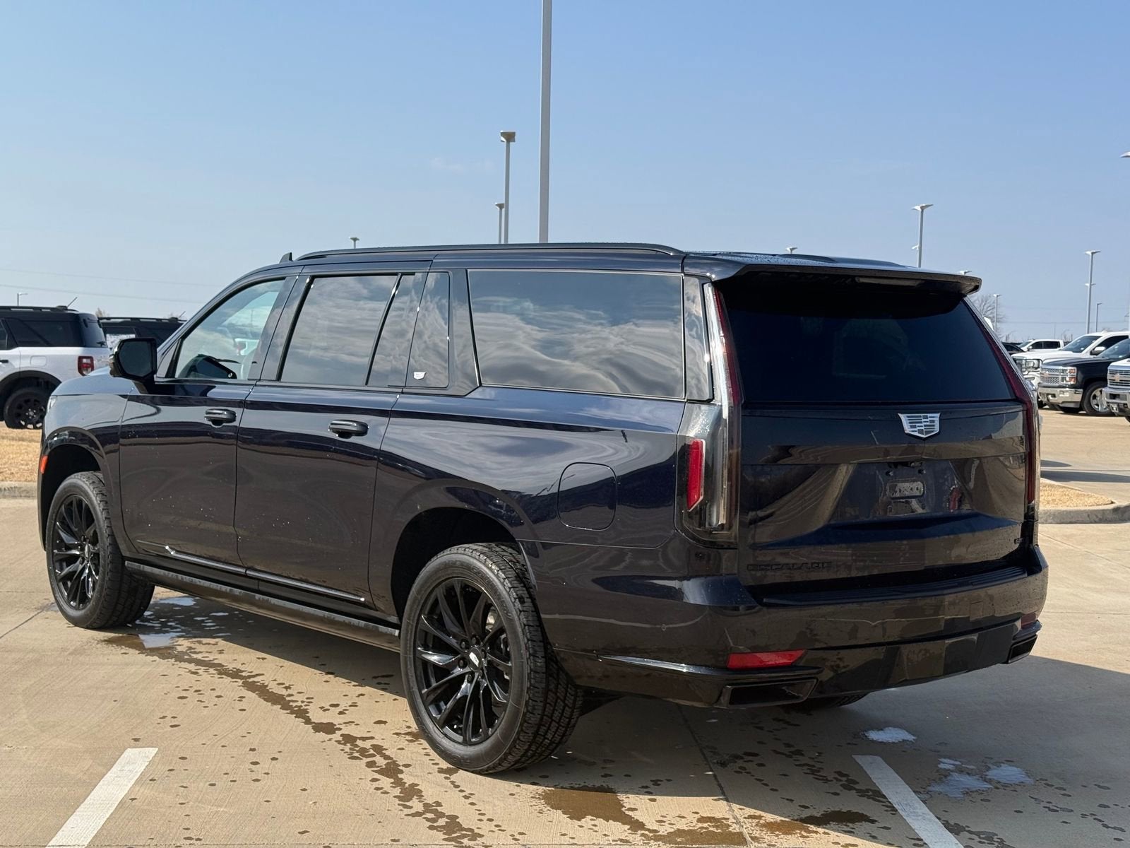 2023 Cadillac Escalade ESV Sport Platinum