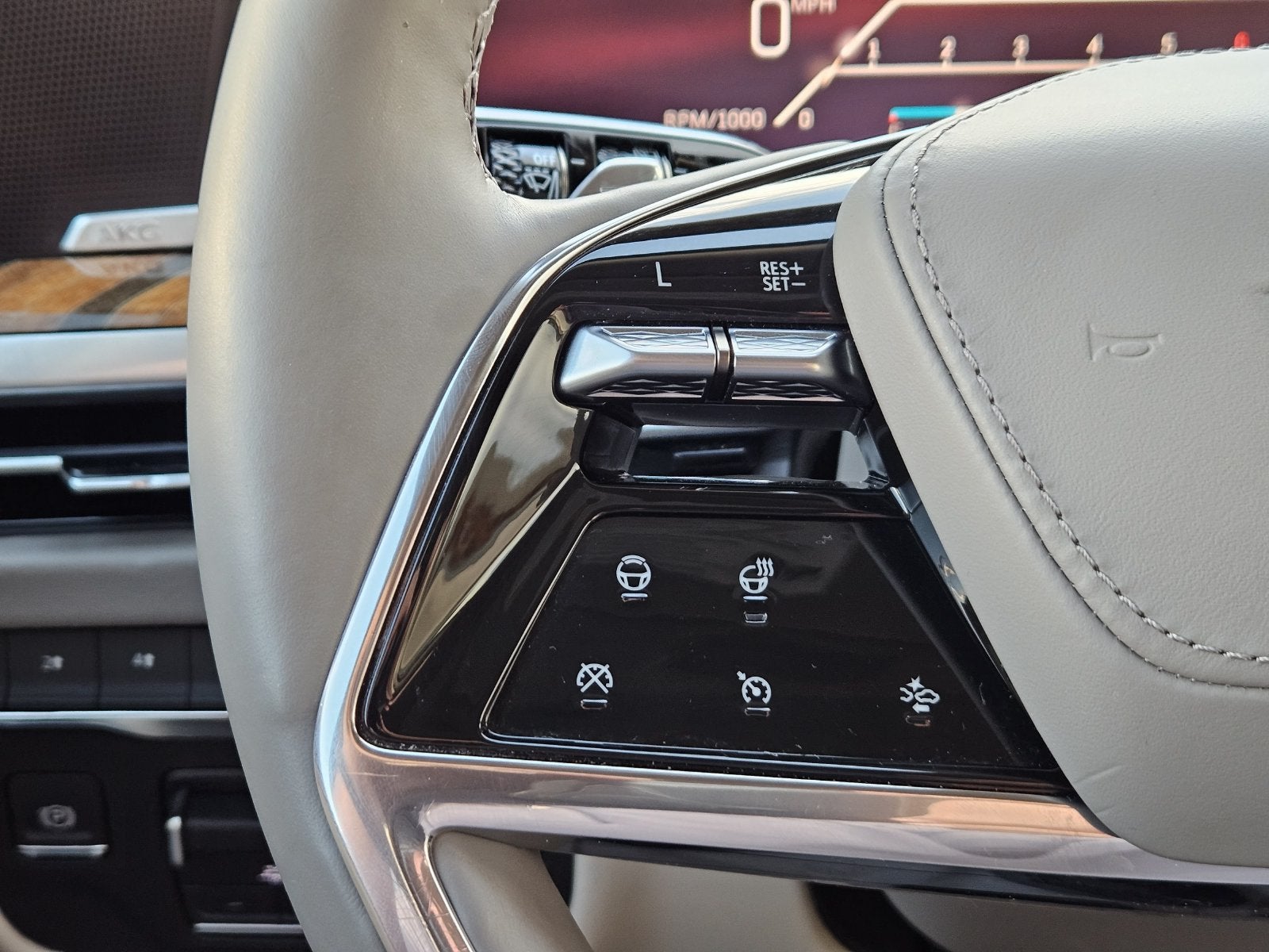 2025 Cadillac Escalade Sport Platinum
