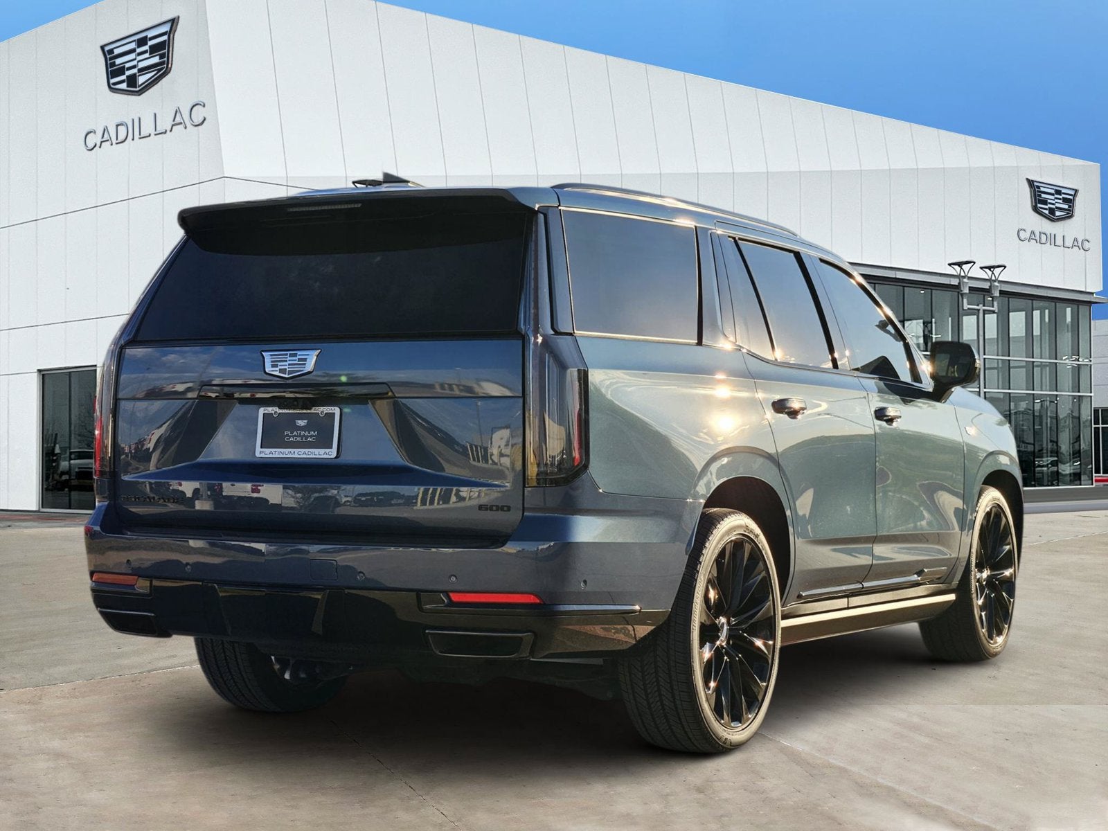 2025 Cadillac Escalade Sport Platinum