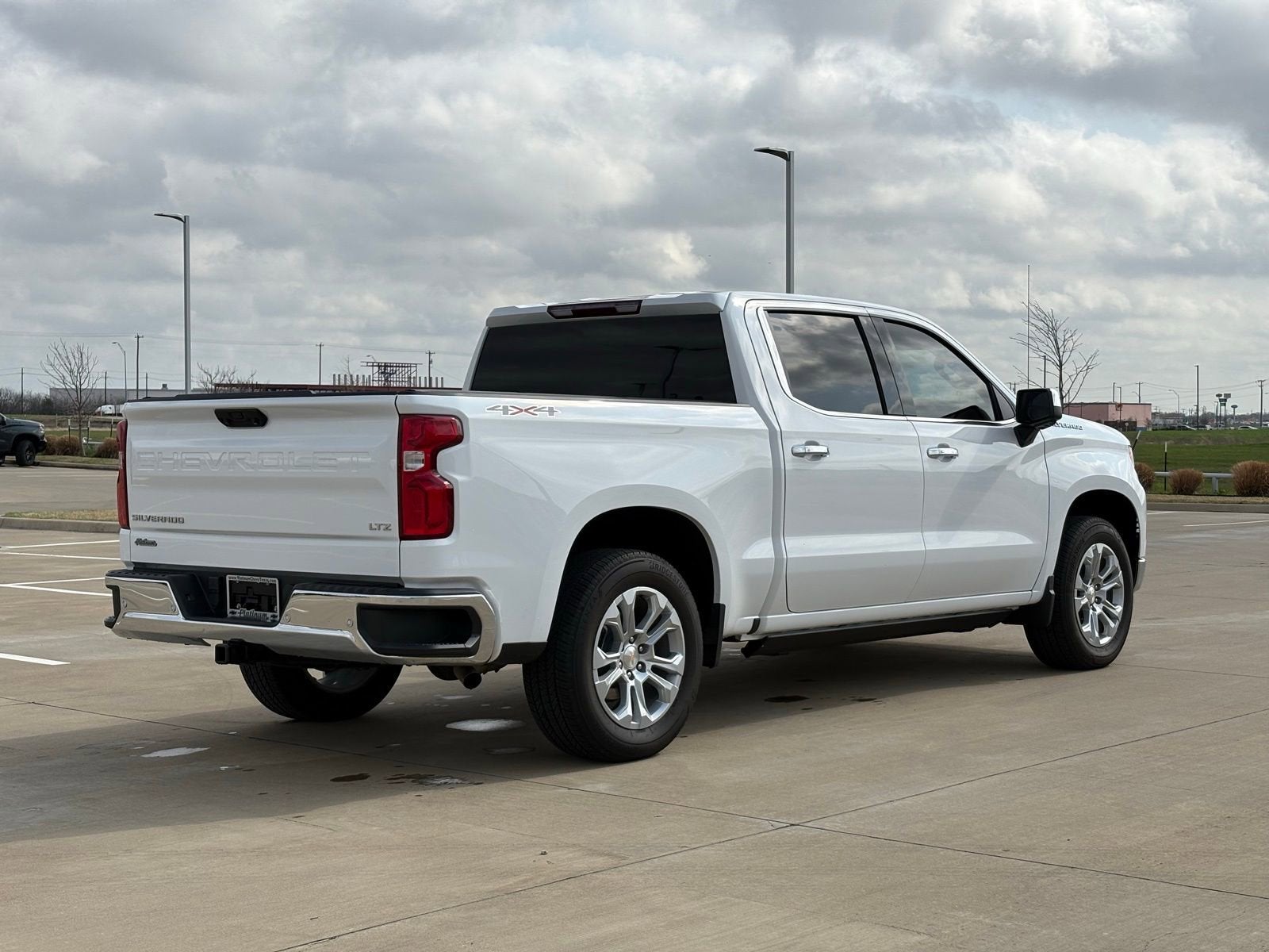 2025 Chevrolet Silverado 1500 LTZ
