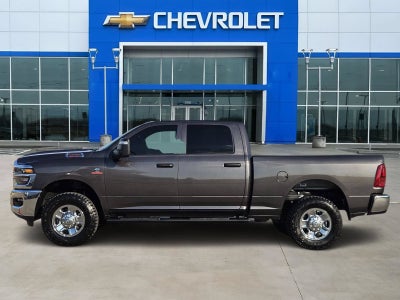 2025 RAM 2500 Tradesman Crew Cab 4x4 6'4" Box