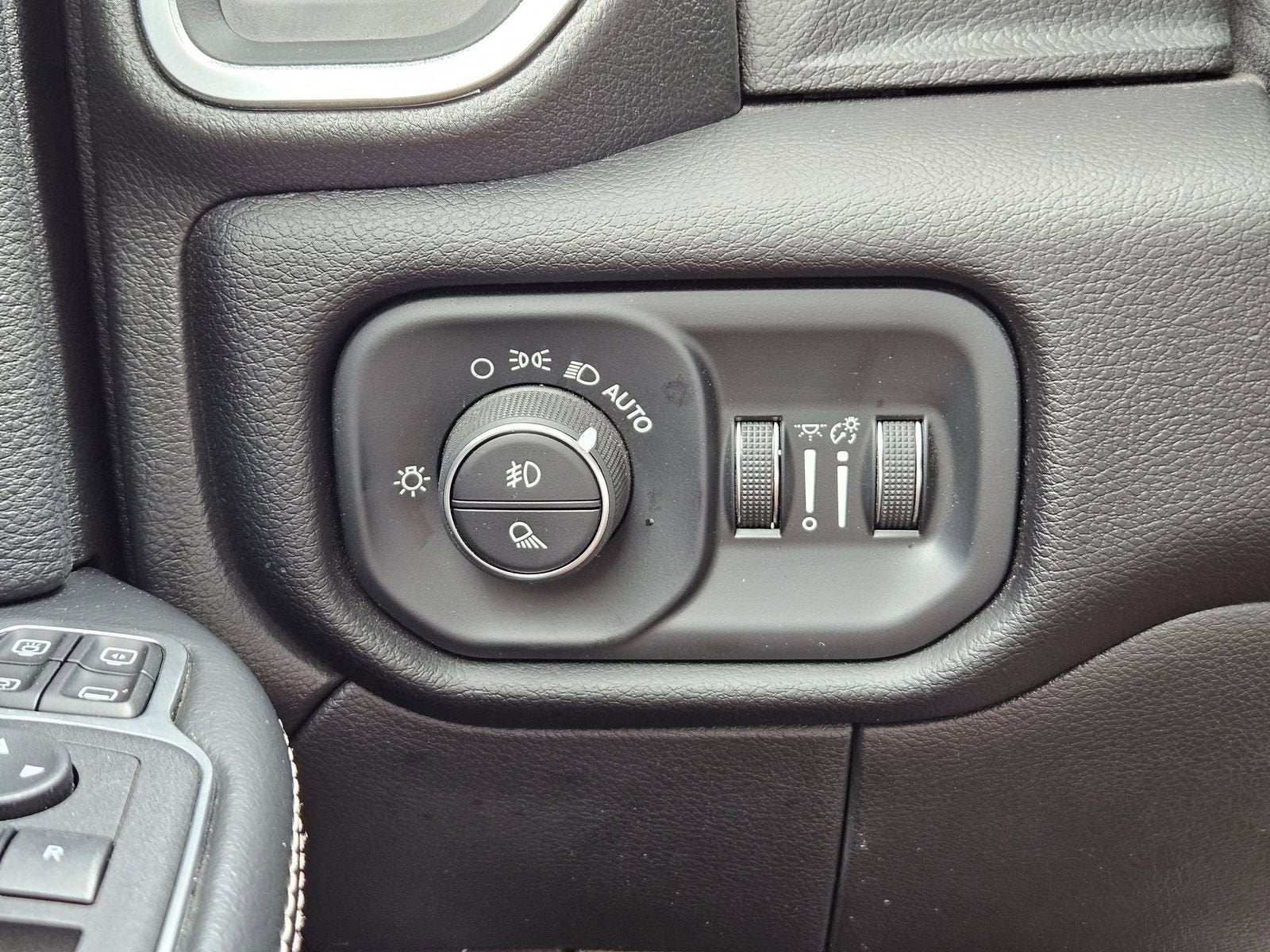 2024 RAM 3500 Laramie Mega Cab 4x4 6'4" Box