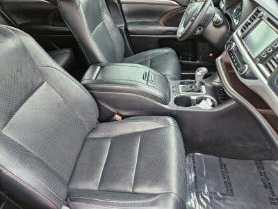 2019 Toyota Highlander Limited Platinum