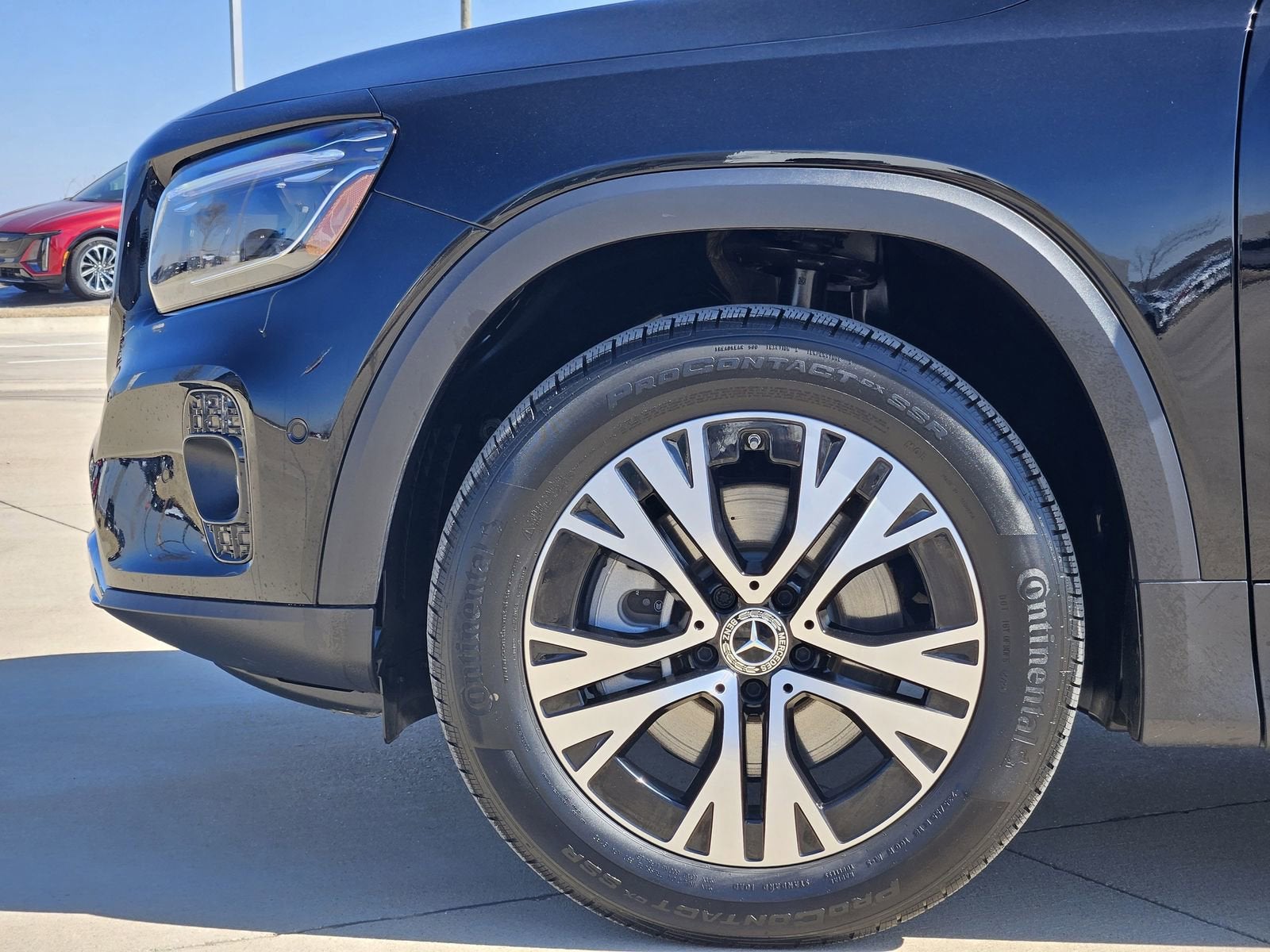 2025 Mercedes-Benz GLB 250 4MATIC®