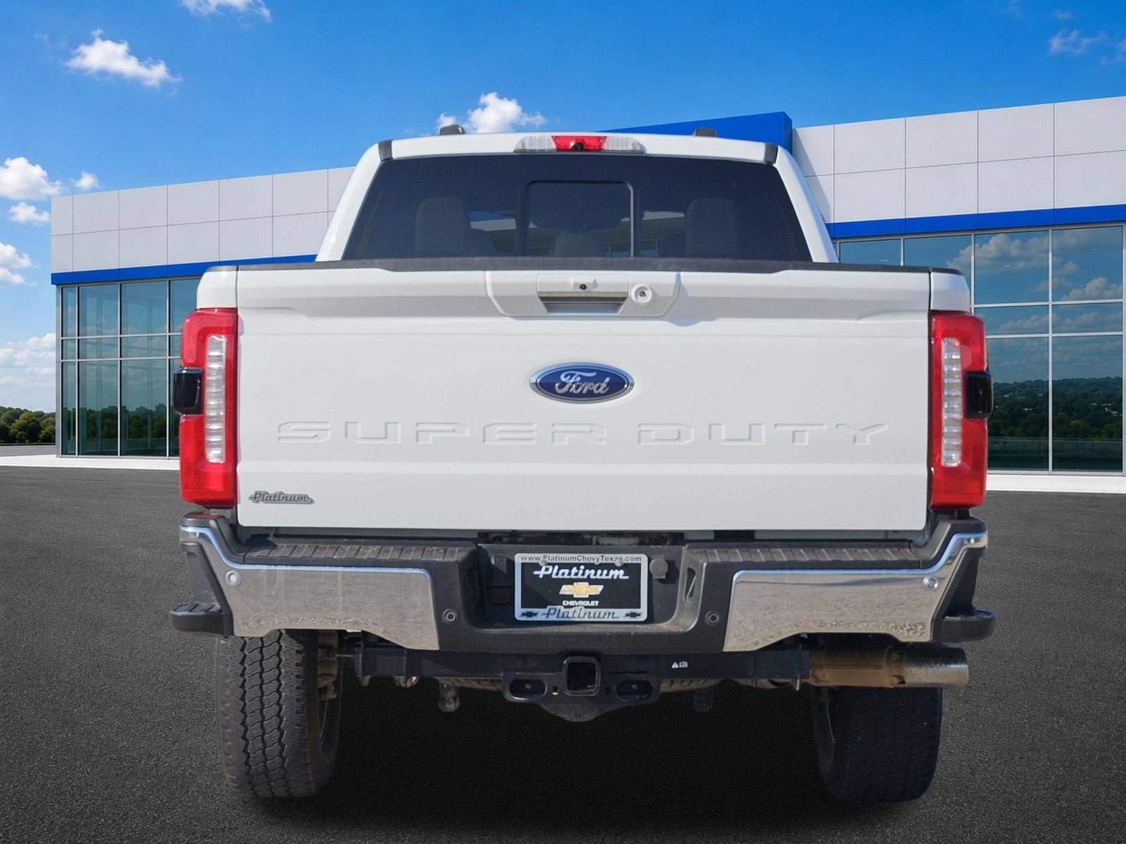 2023 Ford F-350 LARIAT