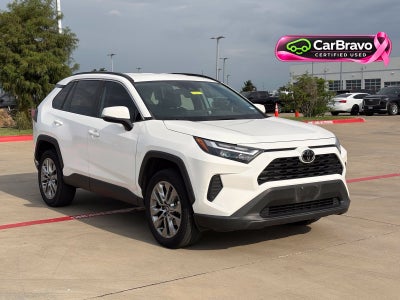 2022 Toyota RAV4 XLE