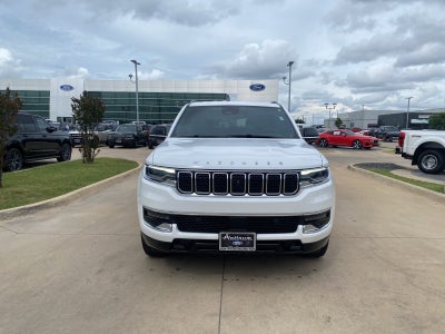2024 Jeep Wagoneer Base