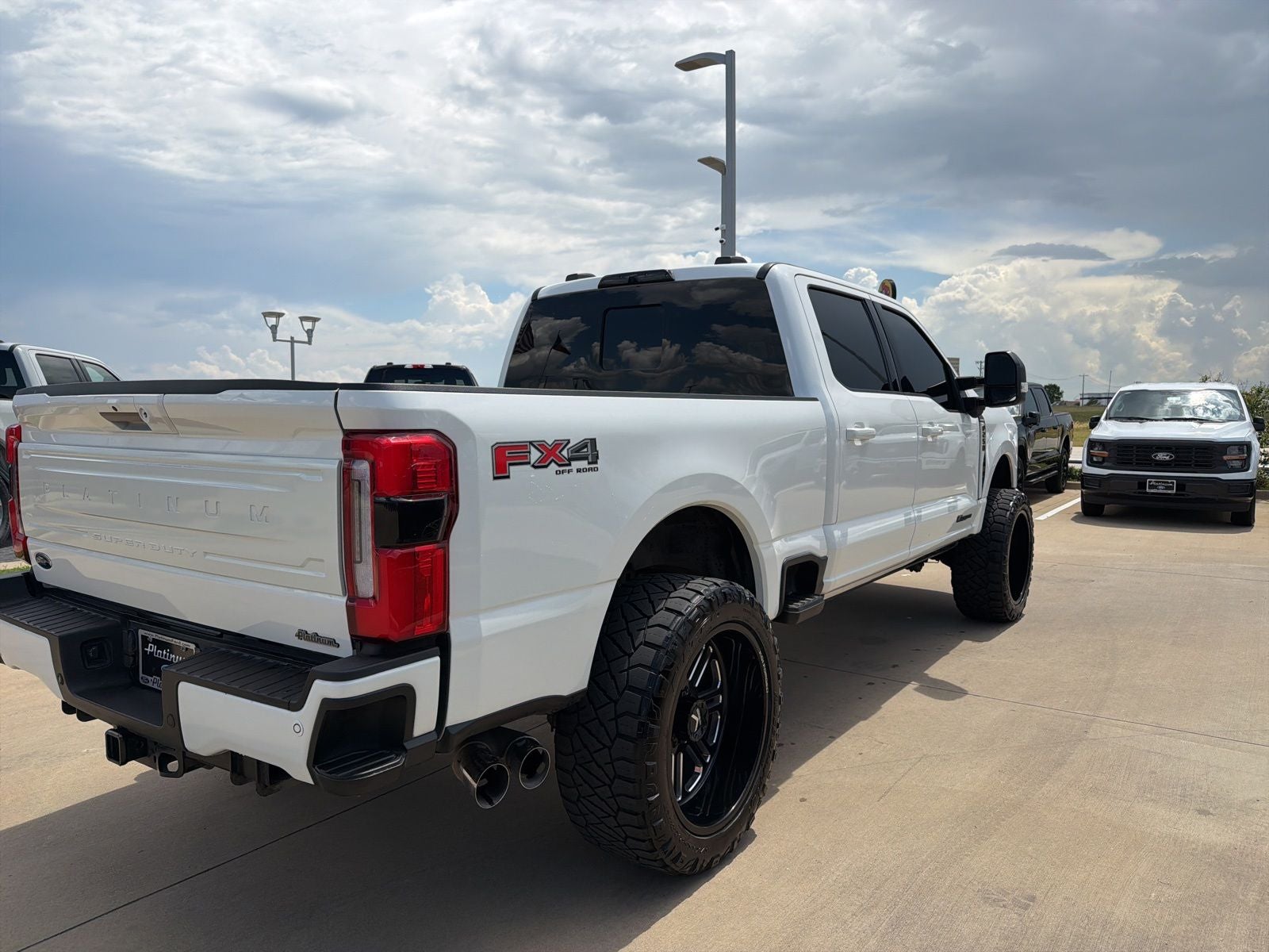 2023 Ford F-250SD Platinum