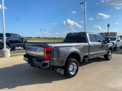 2024 Ford F-350SD Platinum DRW
