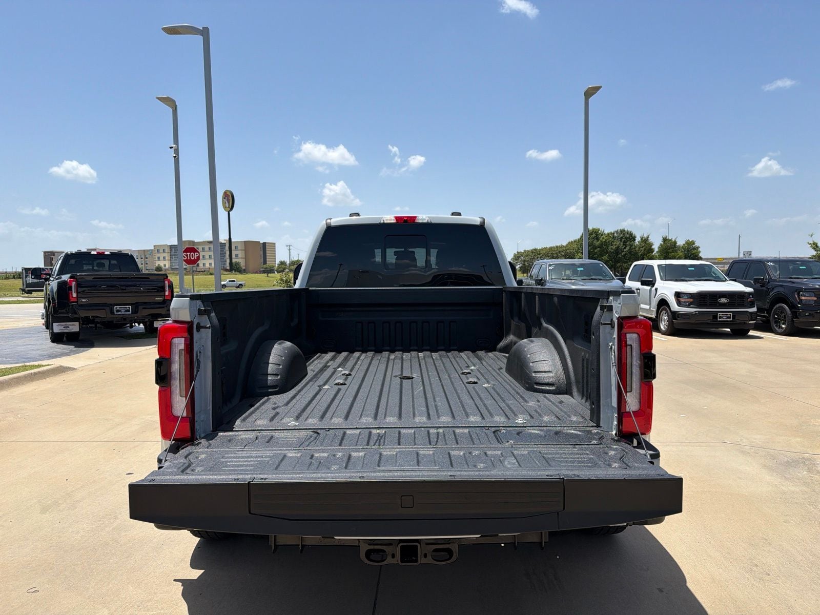 2026 Ford F-350SD Platinum DRW