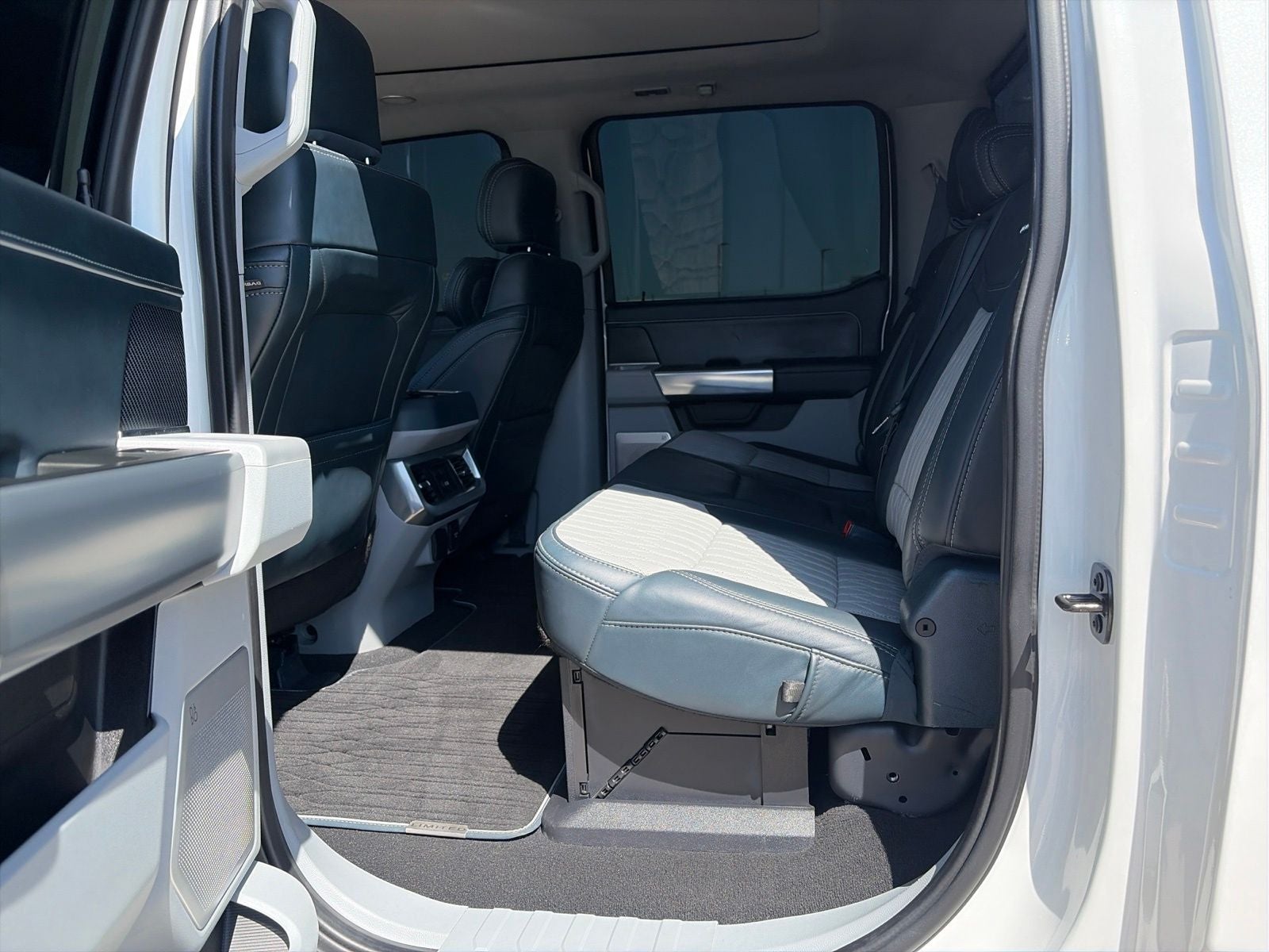 2024 Ford F-450SD Limited DRW