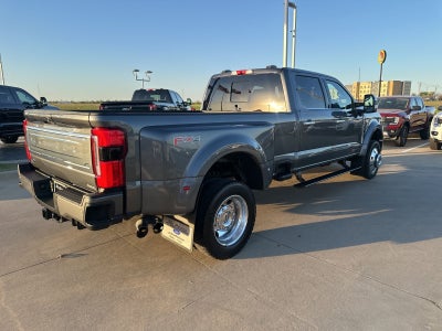 2026 Ford F-450SD Platinum DRW