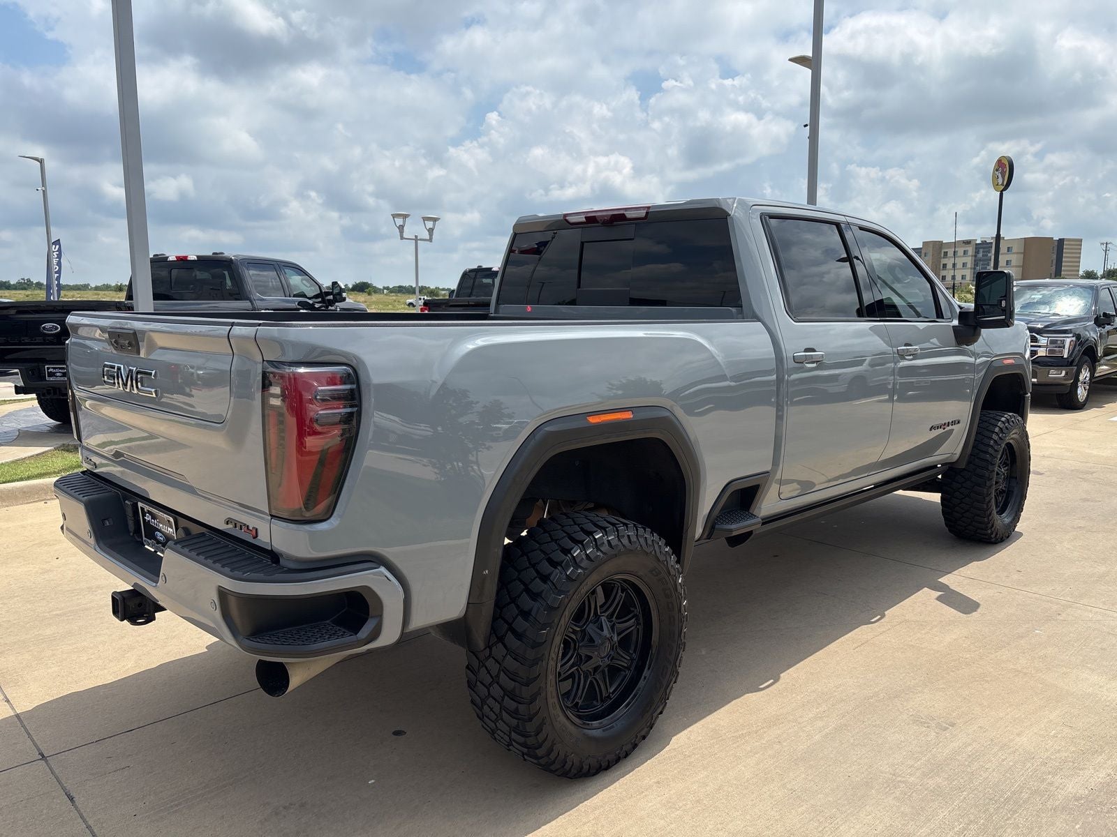 2024 GMC Sierra 2500HD AT4
