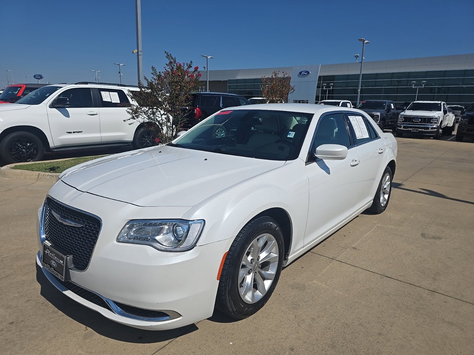 2015 Chrysler 300 Limited