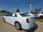 2015 Chrysler 300 Limited