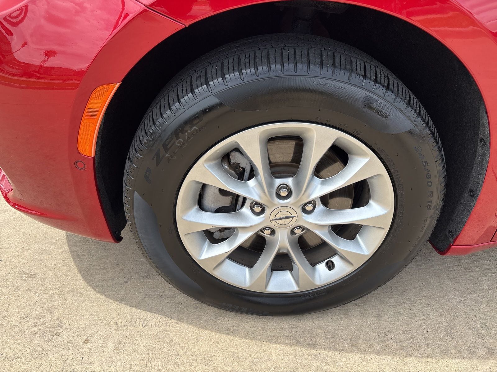 2025 Chrysler Pacifica Select
