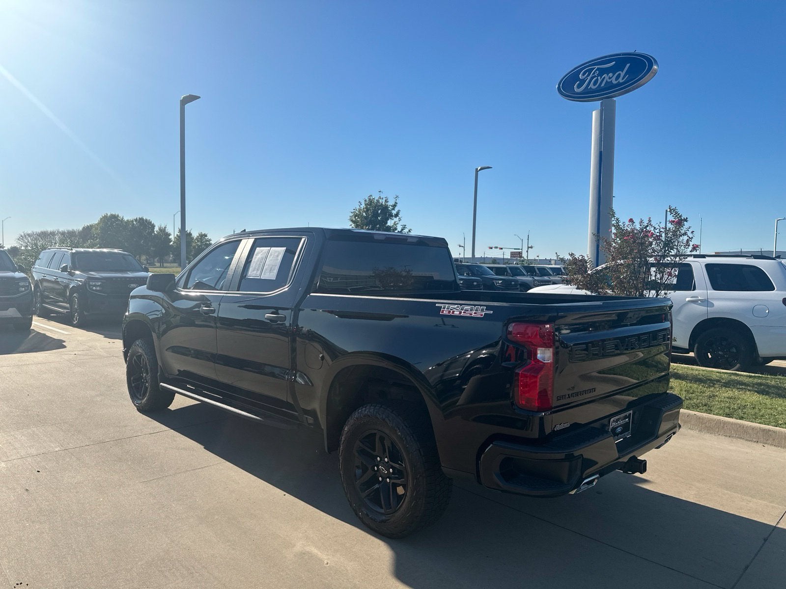 2024 Chevrolet Silverado 1500 Custom Trail Boss