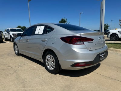 2020 Hyundai Elantra SE