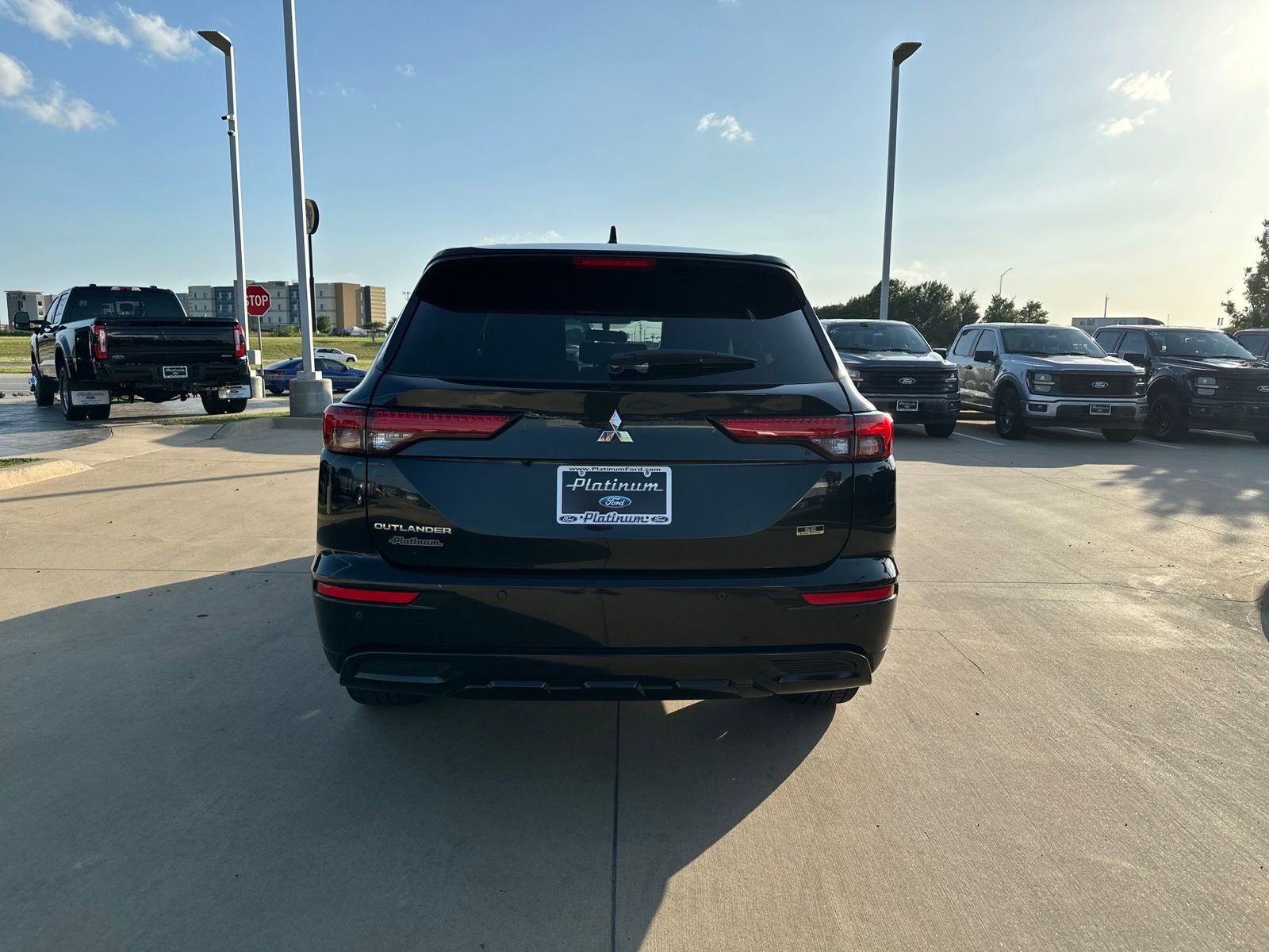 2023 Mitsubishi Outlander SE Black Edition