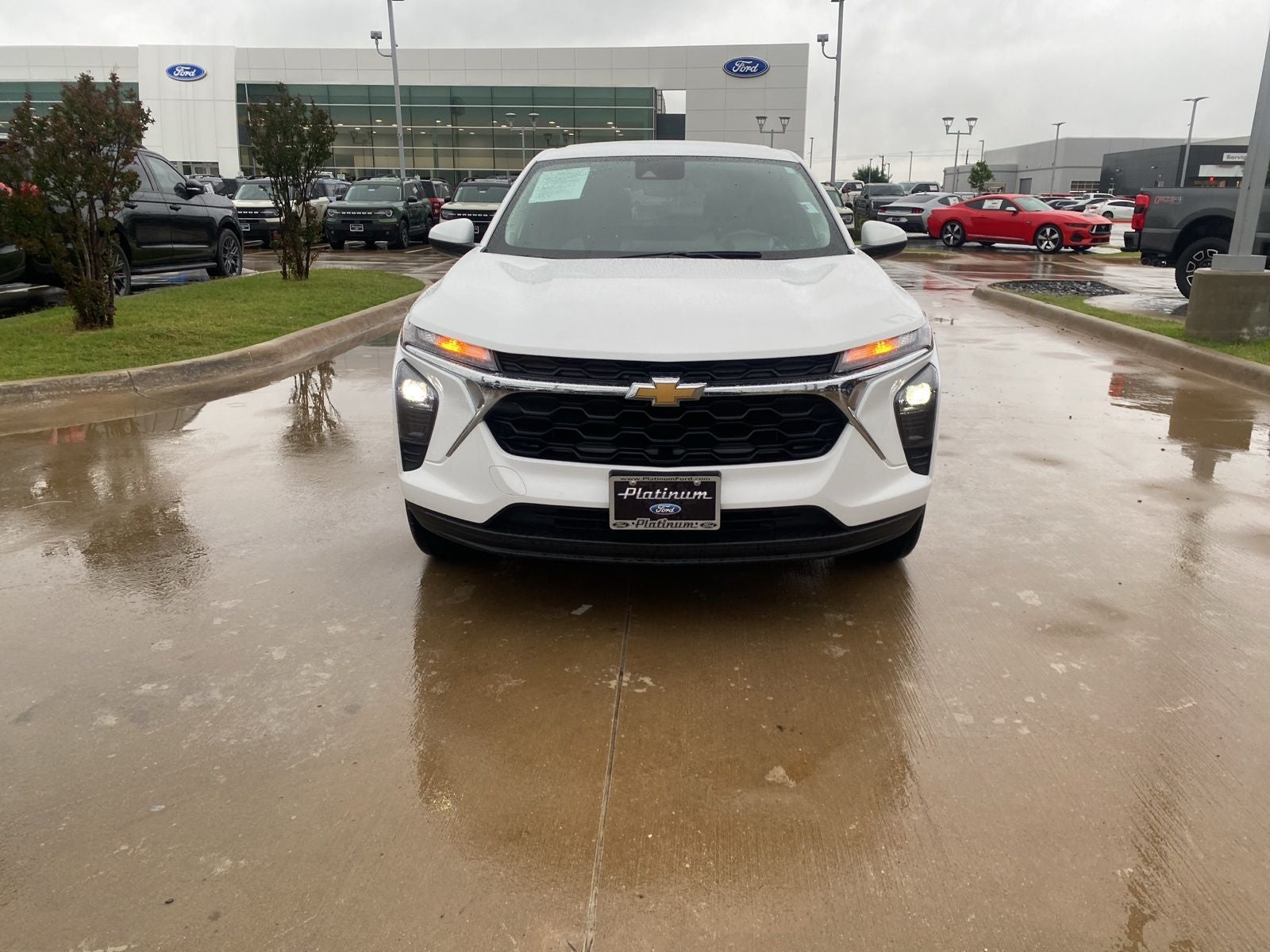 2025 Chevrolet Trax LS