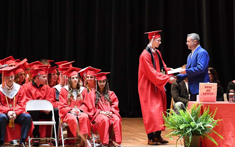 Lone Oak Scholarship